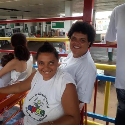 44193132 1541226512689186 486052596960722944 N