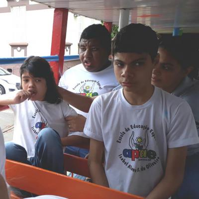 44219118 1541227252689112 4700725612505989120 N