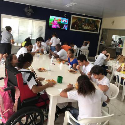 43828045 2069644253096657 6535927492698439680 N