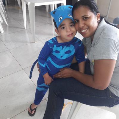 53608551 2349971928388185 1444182809114574848 N