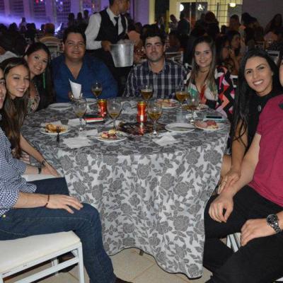 47572155 1158322607655684 748194233654968320 N