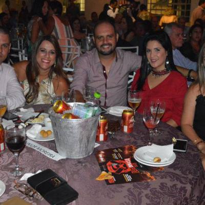 47573073 1158324147655530 890656048300425216 N