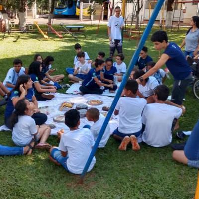 Visita dos Alunos do Colégio NSC, que nos ofereceram um piquenique delicioso e divertido.