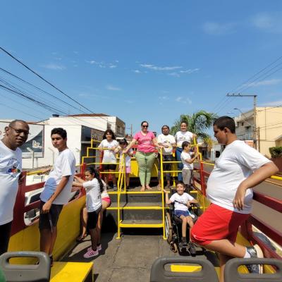 Passeio de Trenzinho dia das Crianças